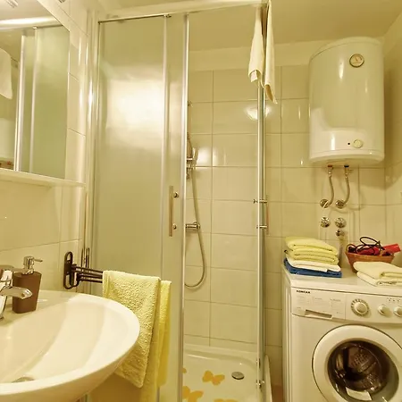 Apartment Marina Pula
