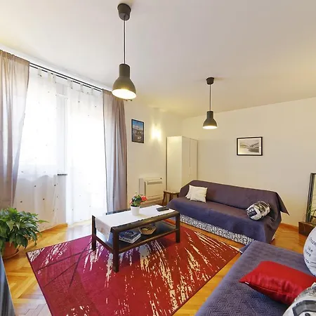 Apartment Marina Pula